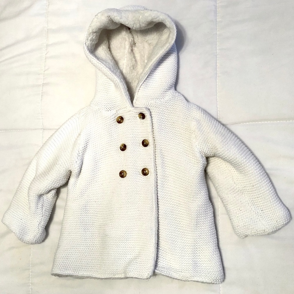 Carter’s Girls 18 Month Winter Coat in Ivory ❄️